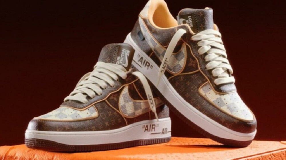 Virgil Abloh’un son tasarımı ayakkabılar 350 bin dolara alıcı buldu