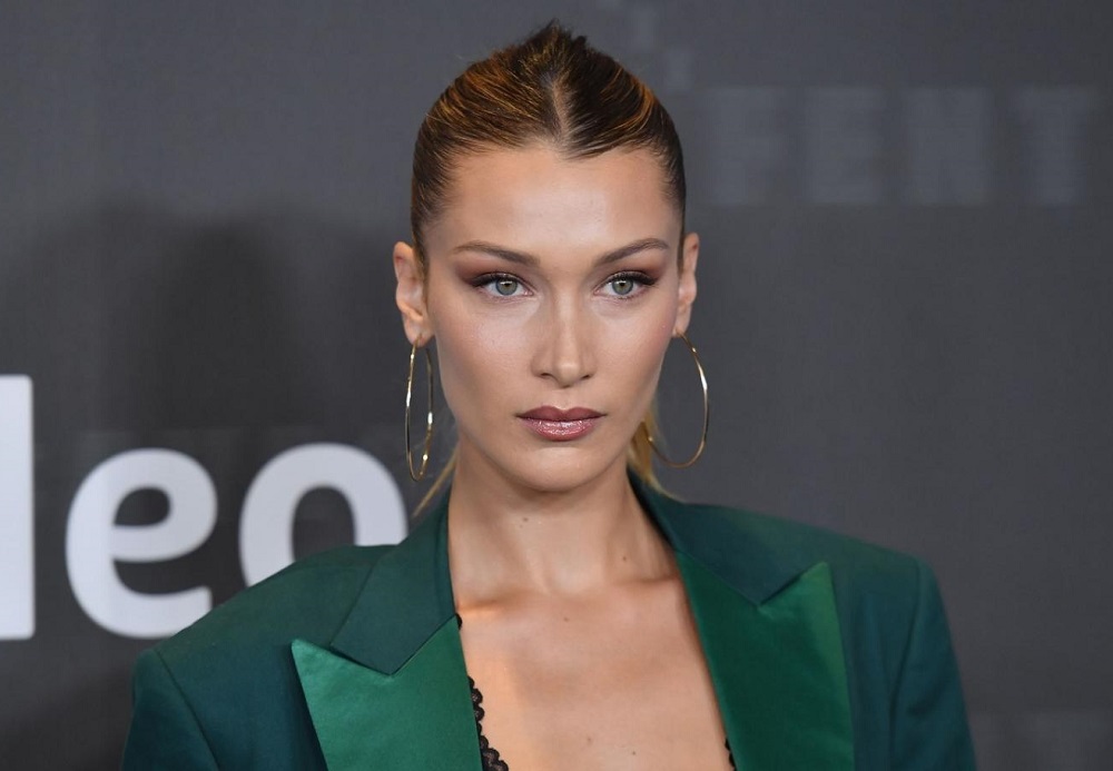 Bella Hadid podyumlardan setlere geçiş yapıyor  