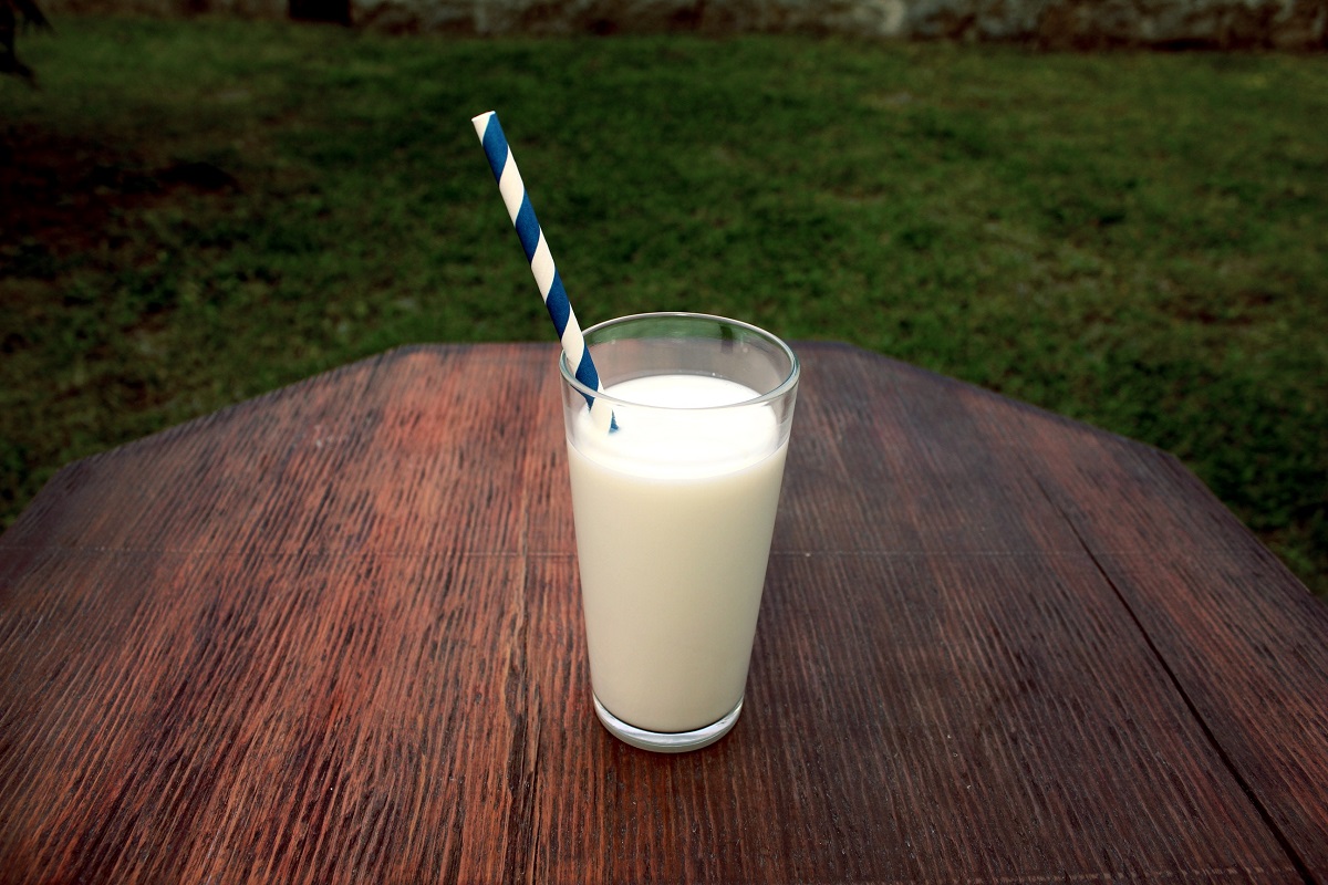 Sahurda tüketilen bir bardak süt 5 saat tok tutuyor!