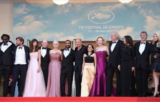 ‘Hüzün Üçgeni’, dünya prömiyerini 75. Cannes Film Festivali’nde gerçekleştirdi
