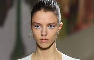Beyaz eyeliner trend listesinde yükselişte