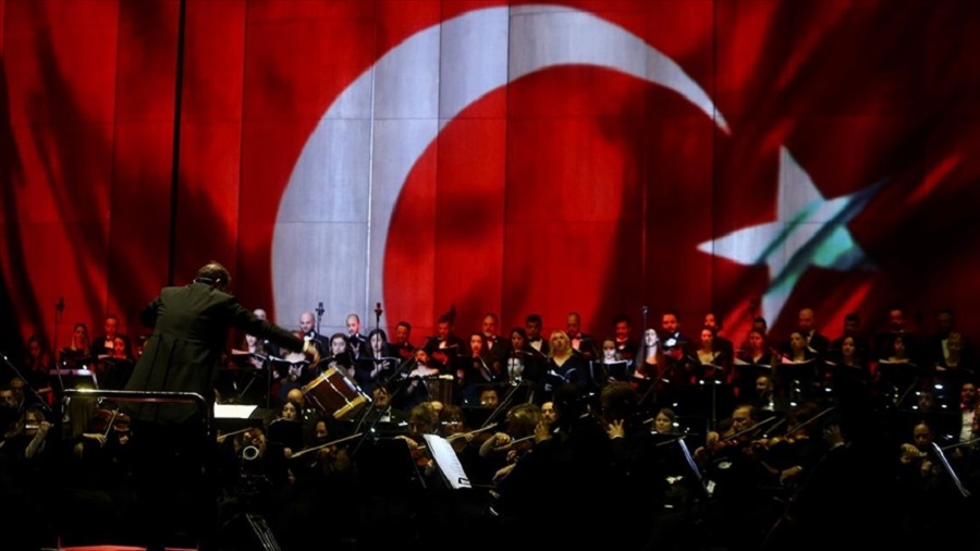 AKM Türk Telekom Opera Salonu’nun açılışına önemli isimler katıldı