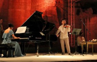 19. Uluslararası Gümüşlük Müzik Festivali’nde “Beethoven’ı Anlatmak” teatral konseri gerçekleşti