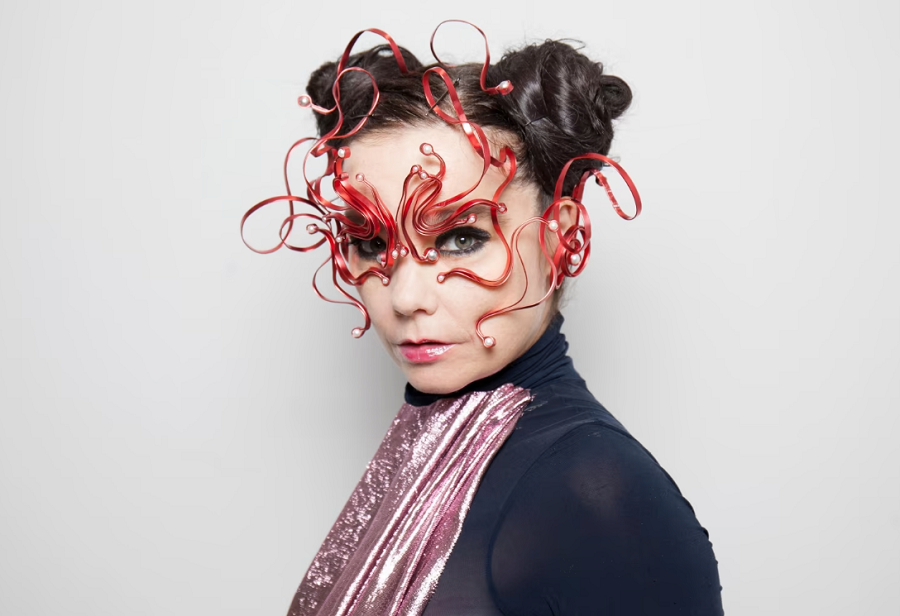 İzlandalı şarkıcı Björk’ten yeni albüm