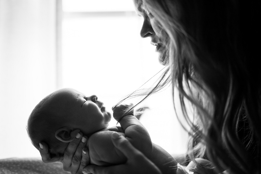 “Anne sütü bebeklerin ilk aşısı”