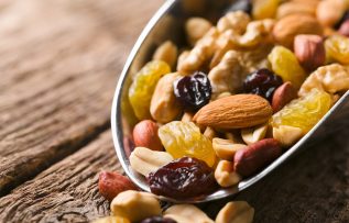 Diyabetten kurtulmak için kuru meyve tüketin!