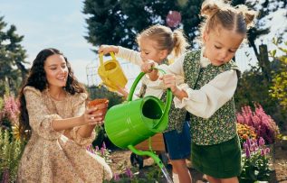 Pelin Akil ve LC Waikiki, doğadan ilham alan koleksiyonda buluştu