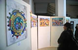 Sırbistan’da Filistinli sanatçının sergisi açıldı 
