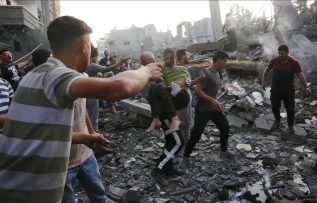 İngiltere’de 2 binden fazla sanatçı Gazze’de ateşkes çağrısı yaptı